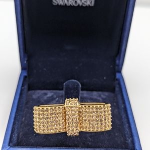 Swarovski Ring Size 8 (58)